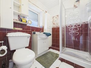 Photo 9- click for photo gallery